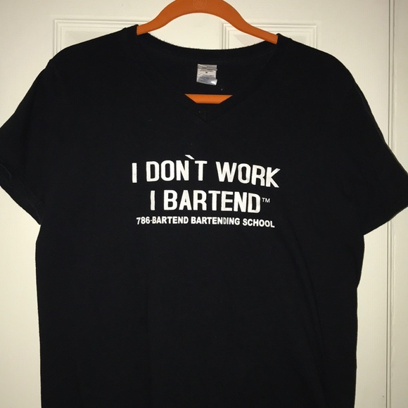 Men’s T-shirt - Picture 1 of 3